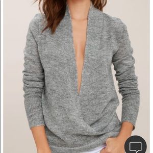 LULUS Grey sweater